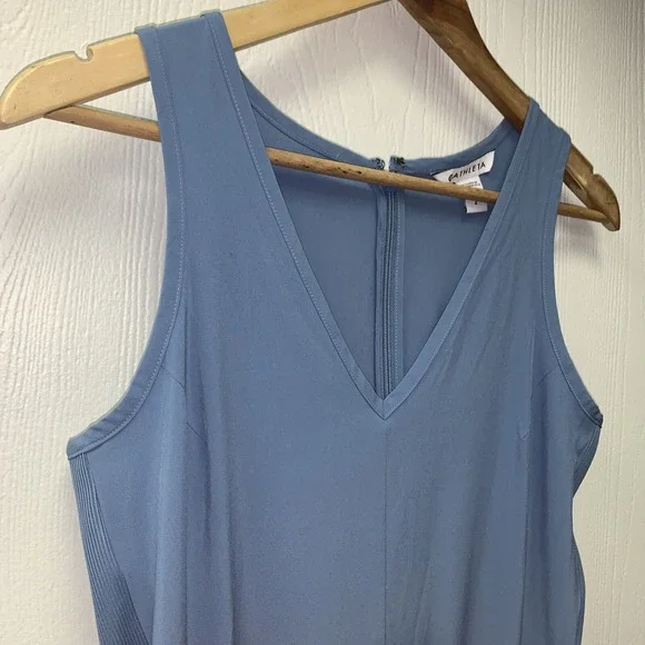 Athleta Brooklyn Jumpsuit Sz 4 Blue  Sleeveless One Piece Ribbed Sides Pockets - Picture 2 of 7
